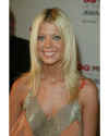 tara_reid_13.jpg (47638 bytes)